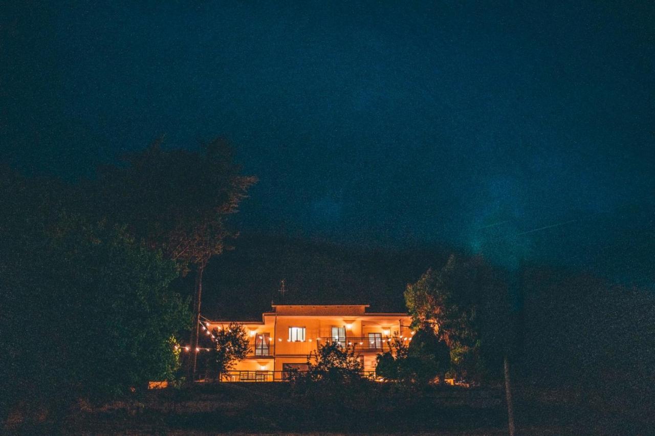 Villa Ada B&B San Gregorio Magno Esterno foto